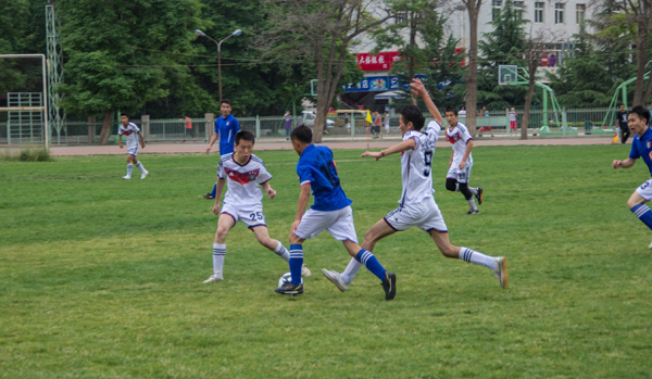 三年的国际 三年的国际