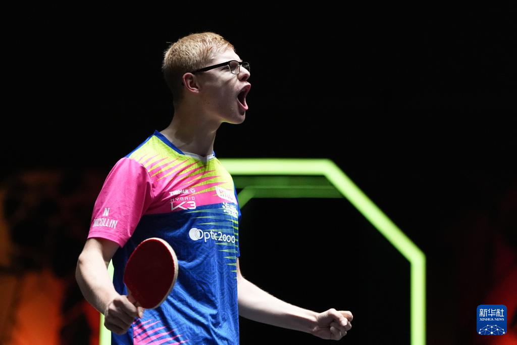 频向意甲伸 频向意甲伸