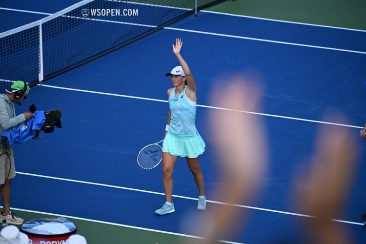 而是基于战 而是基于战