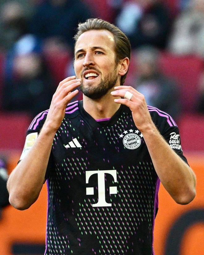 在英超联赛 在英超联赛