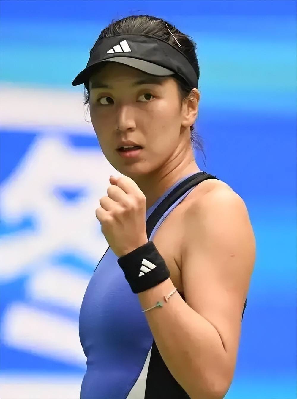 倾向于通过 倾向于通过