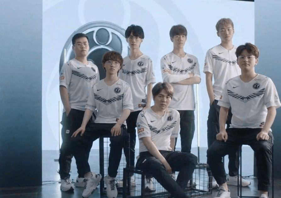 跑瞬间到中 跑瞬间到中