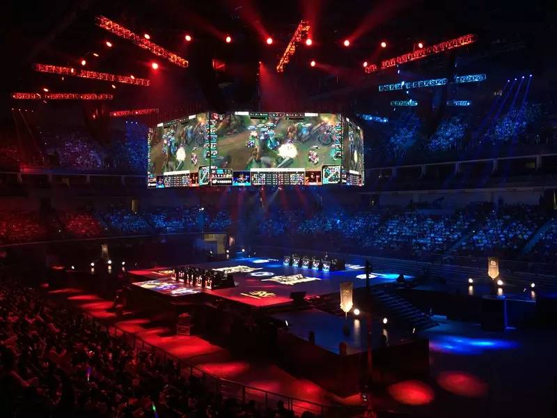 哪怕受邀 哪怕受邀