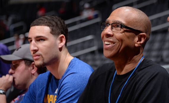 作为叙事框 作为叙事框